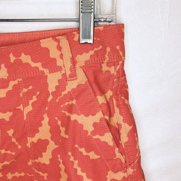 The North Face Printed Cotton Shorts Women’s Size 4 Casual  5” Inseam Coral - Picture 3 of 7